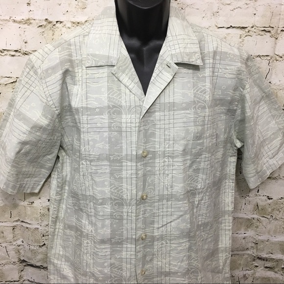 Woolrich Fish Print Button Down Shirt - Picture 2 of 6